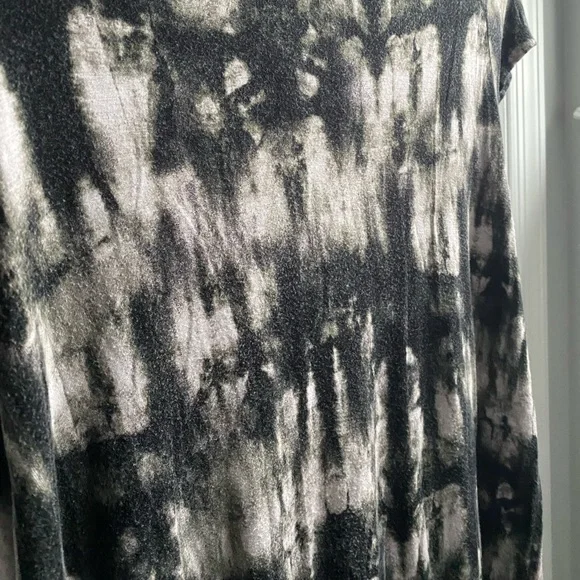 Super soft black and white tie dye dress/tunic - Picture 2 of 4